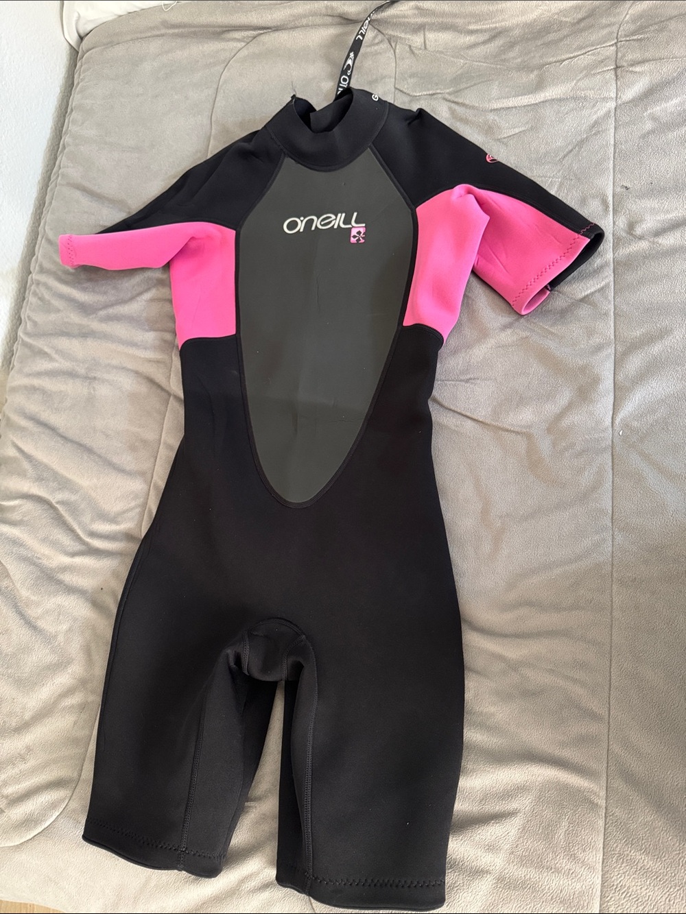 O'Neill womens hammer 2/1 mm surf wetsuit Short Sleeve Shorty Black & Pink Sz 10
